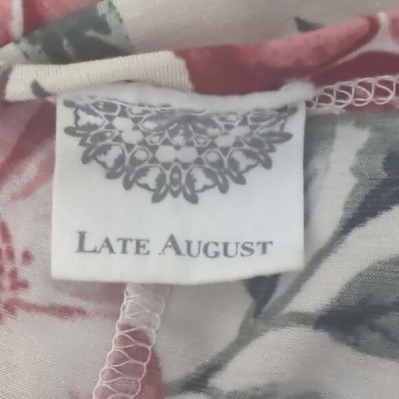 Late August Cream  Blouse with Floral Design - Picture 5 of 5